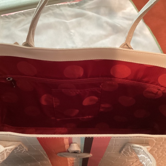 New with Tag. Authentic Longchamp Women's Roseau Club Stripe Shoulder bag - Picture 6 of 6